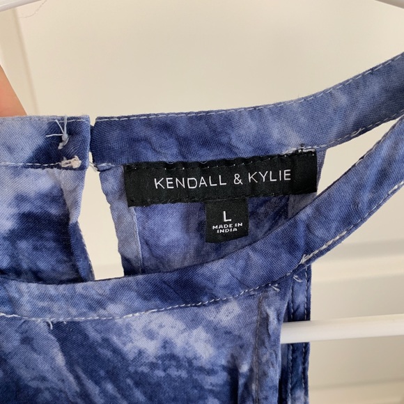 Kendall and Kylie Tank Top - Picture 4 of 4